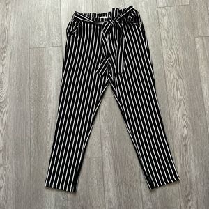 Mosaic & CO Striped Dress Pants Black and White Stretchy Waist Band Womens M